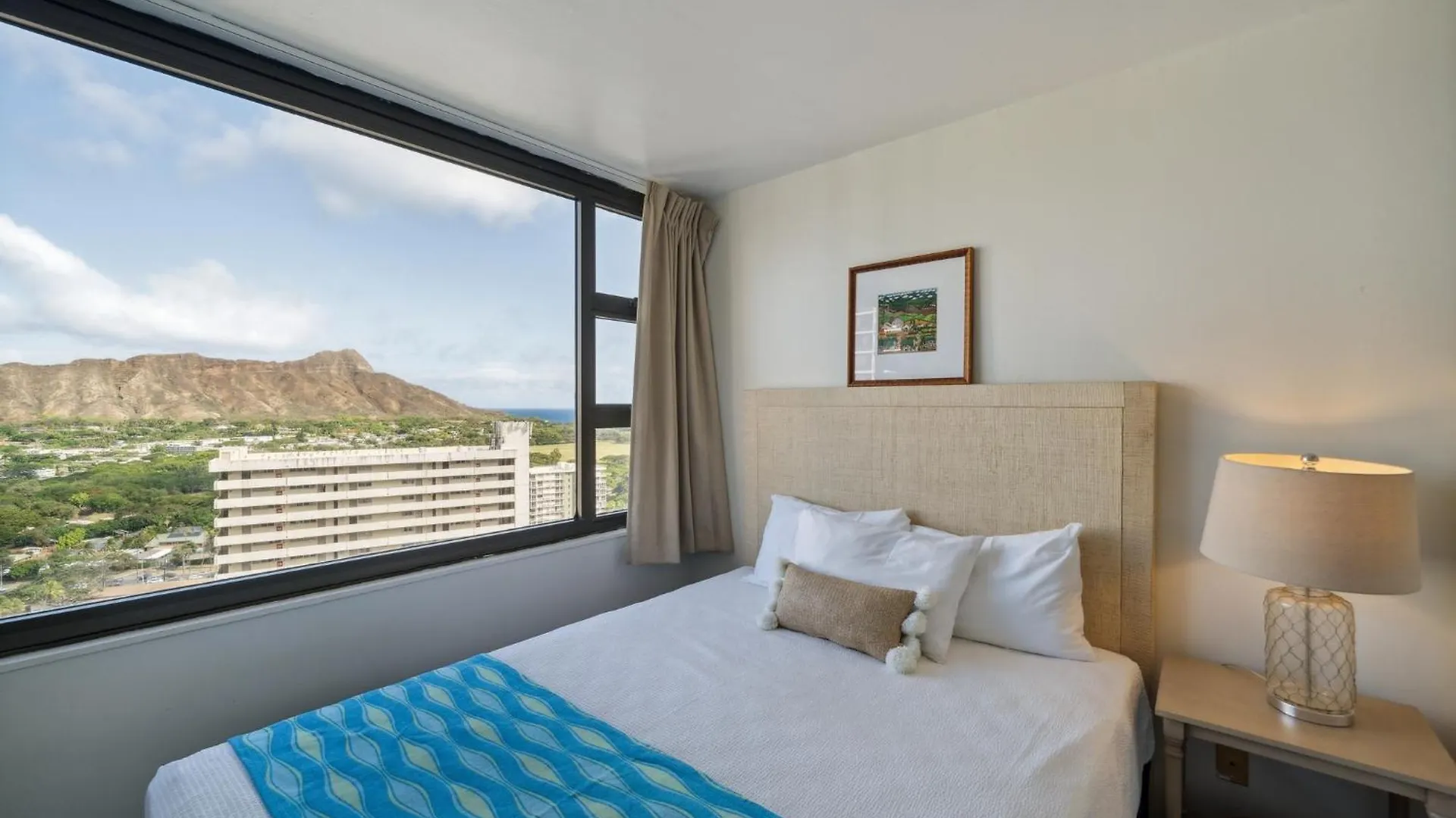 Apartment Tower 1 Suite 3007 Condo Honolulu